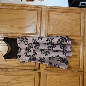 Three pink hearts brand, XL, rose gold with black velvet roses